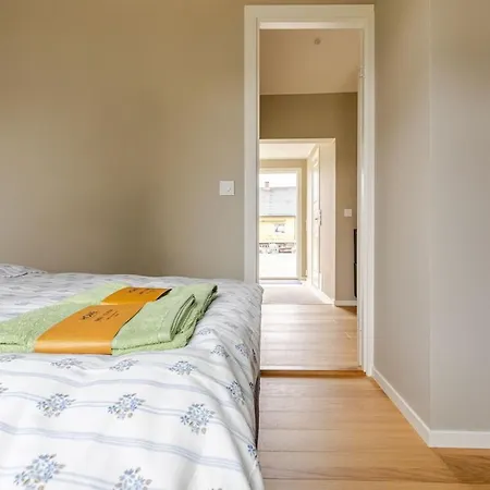 Relaxing Close To Nature And History Apartment